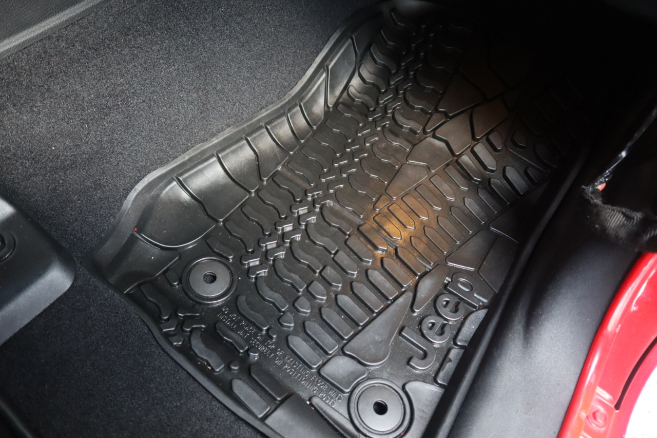 Jeep Wrangler Unlimited 4WD 4dr Sport 2016