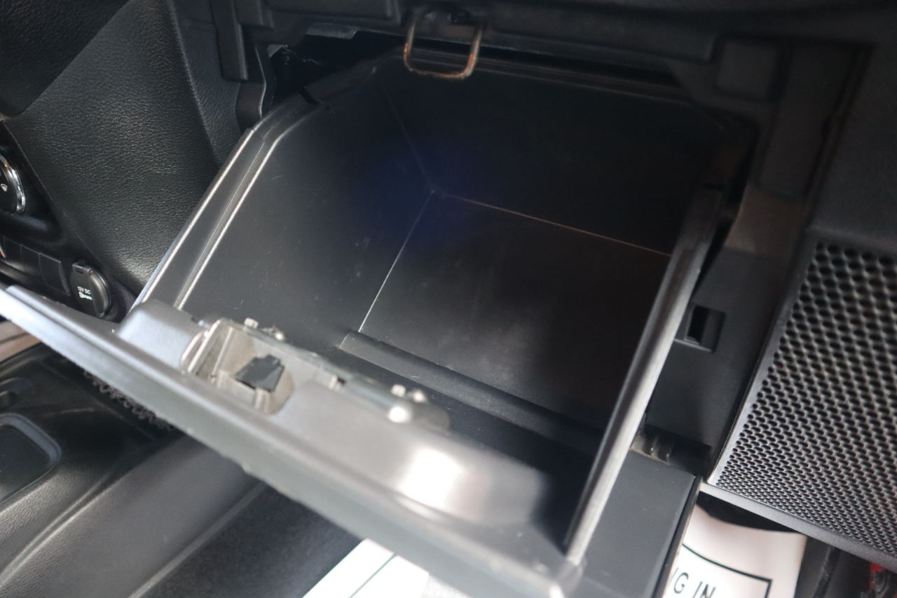 Jeep Wrangler Unlimited 4WD 4dr Sport 2016