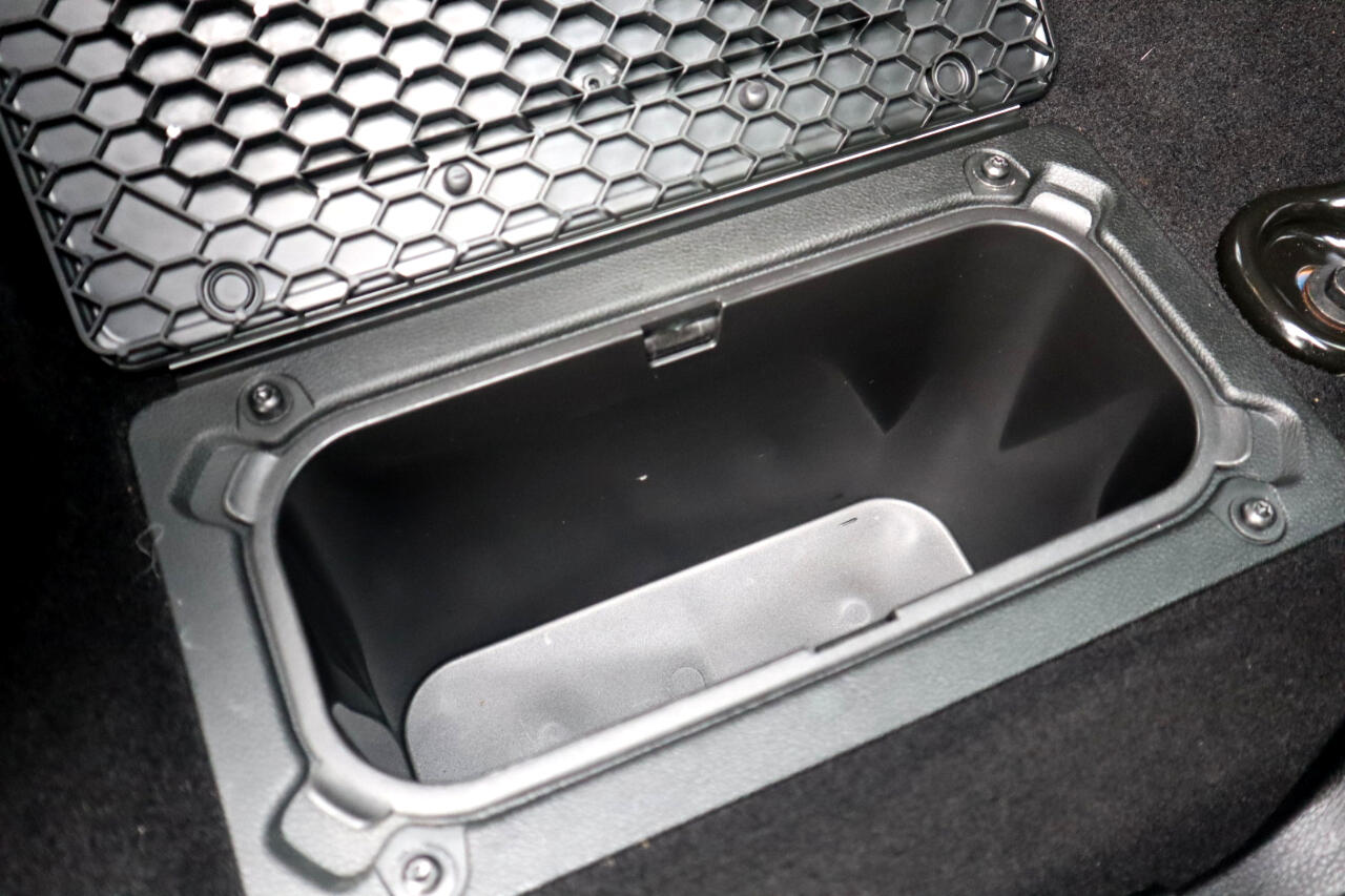 RAM 1500 Classic SLT 4x4 Crew Cab 6'4" Box 2019