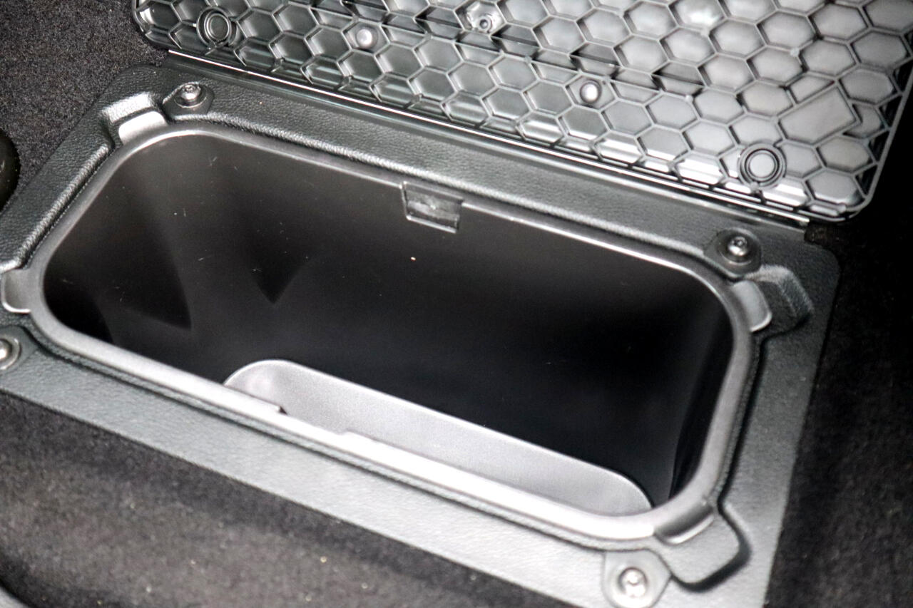 RAM 1500 Classic SLT 4x4 Crew Cab 6'4" Box 2019