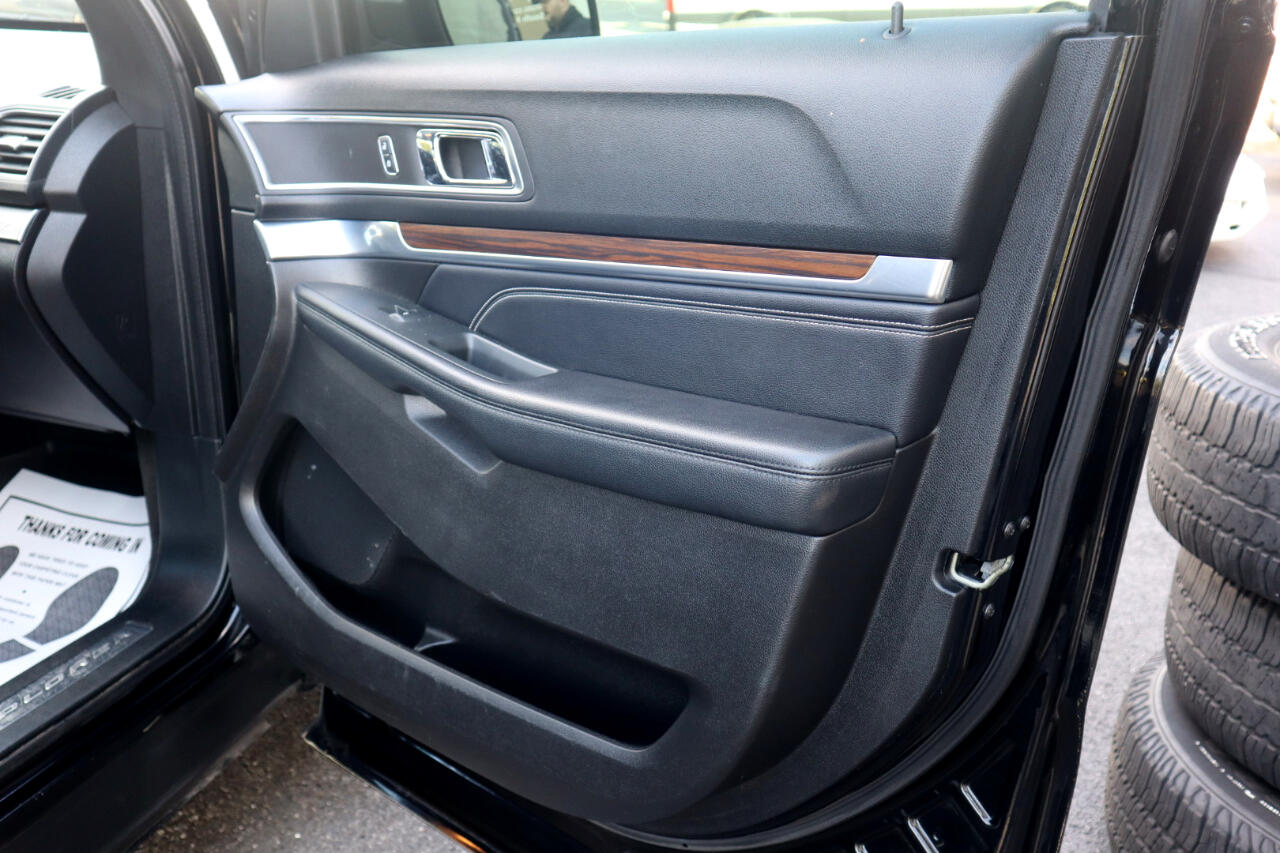 Ford Explorer Limited 4WD 2017