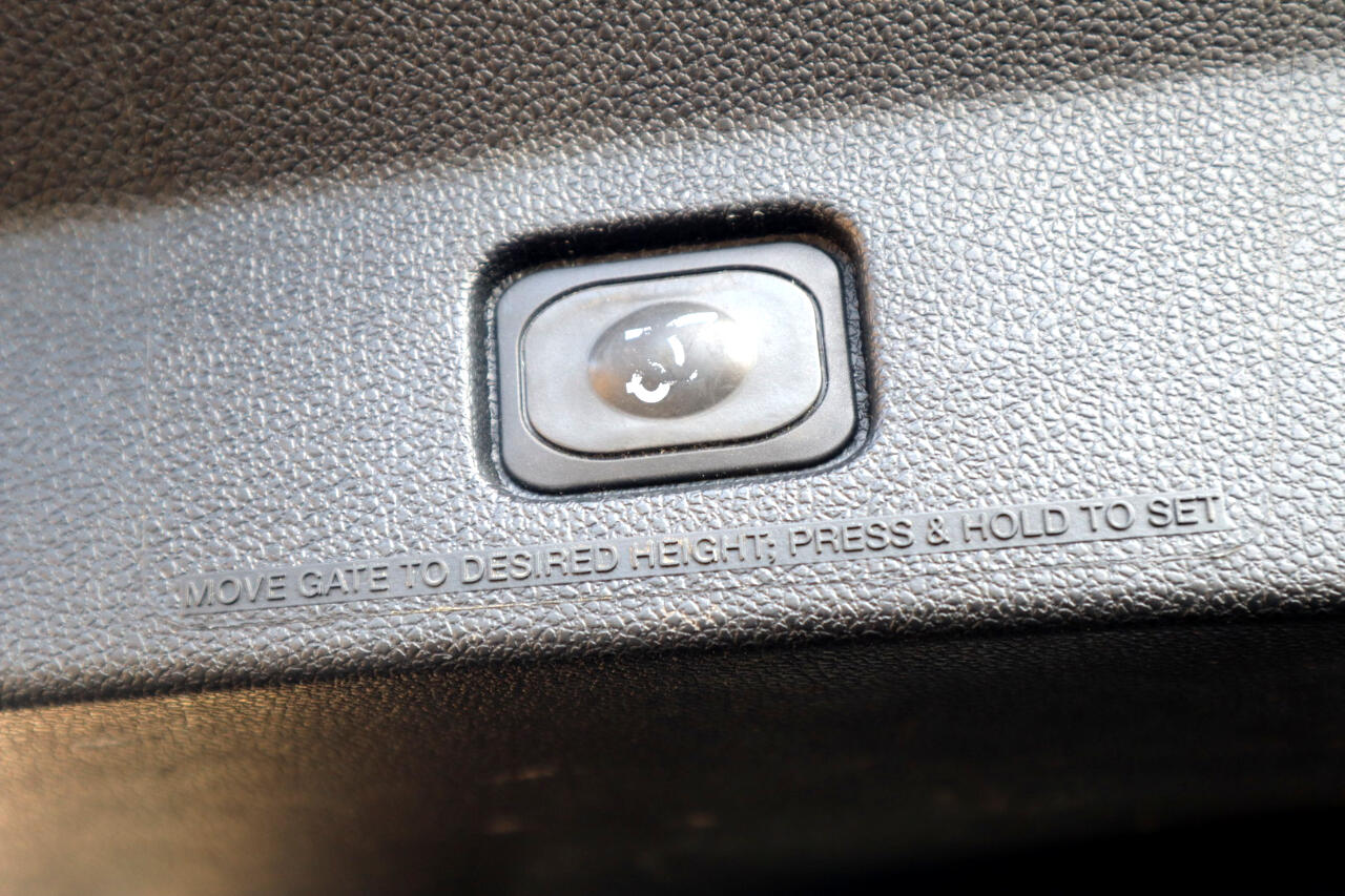 Ford Explorer Limited 4WD 2017