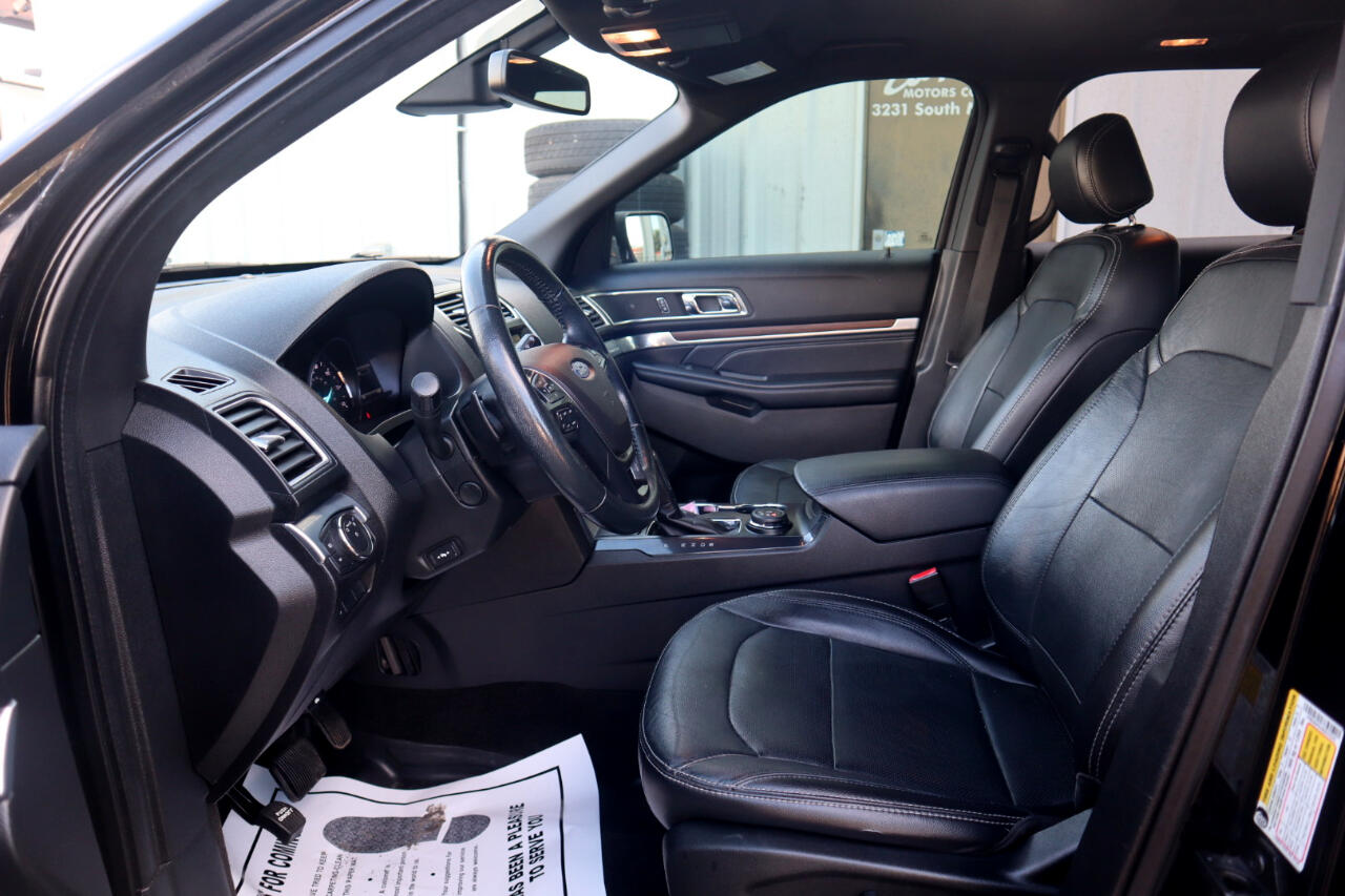 Ford Explorer Limited 4WD 2017