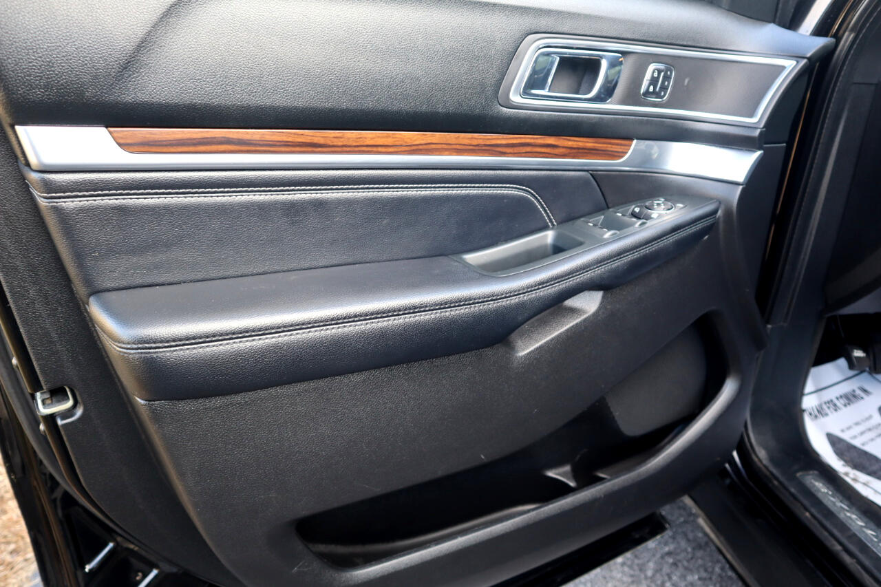 Ford Explorer Limited 4WD 2017