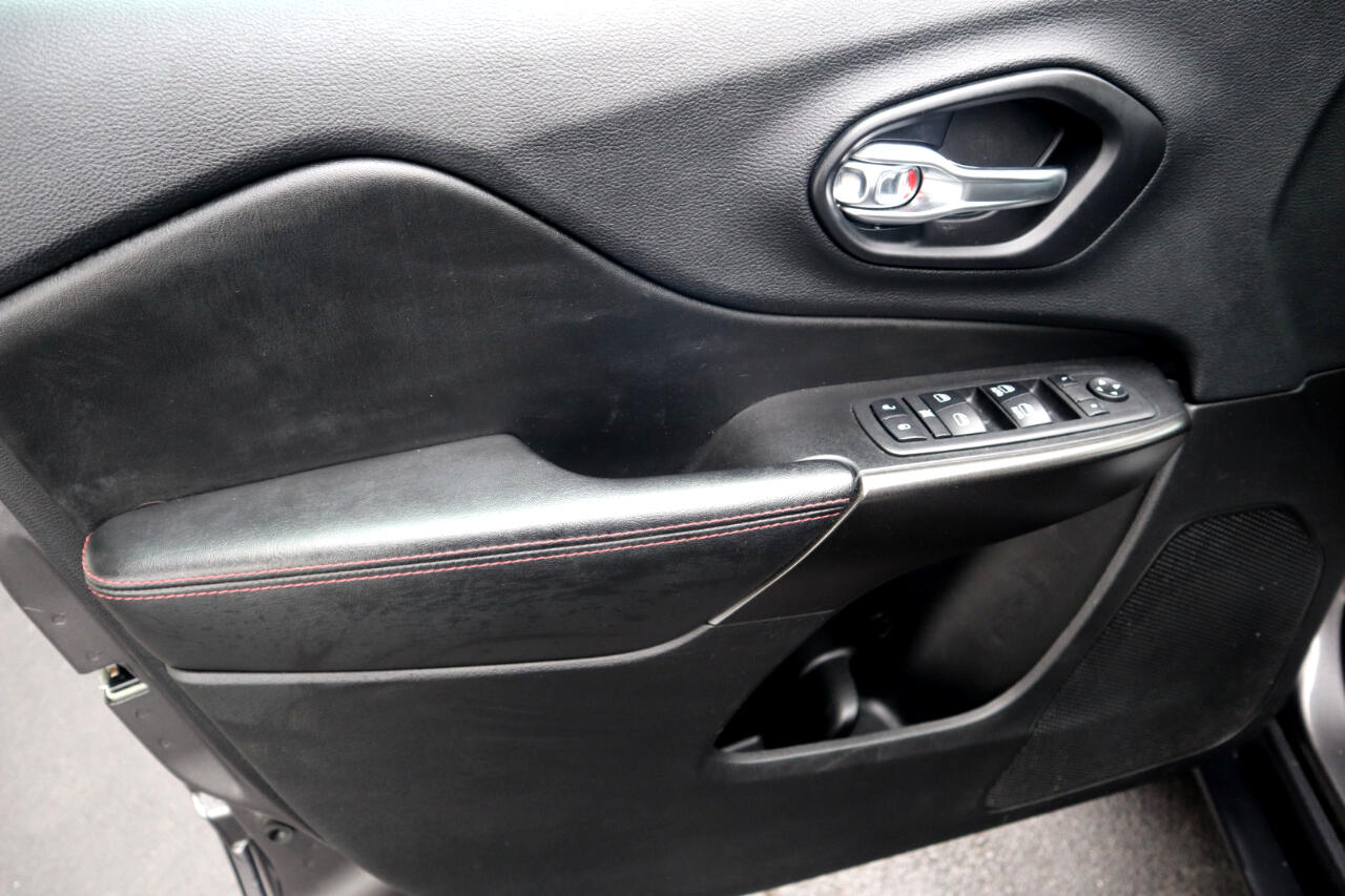 Jeep Cherokee Trailhawk 4x4 2019