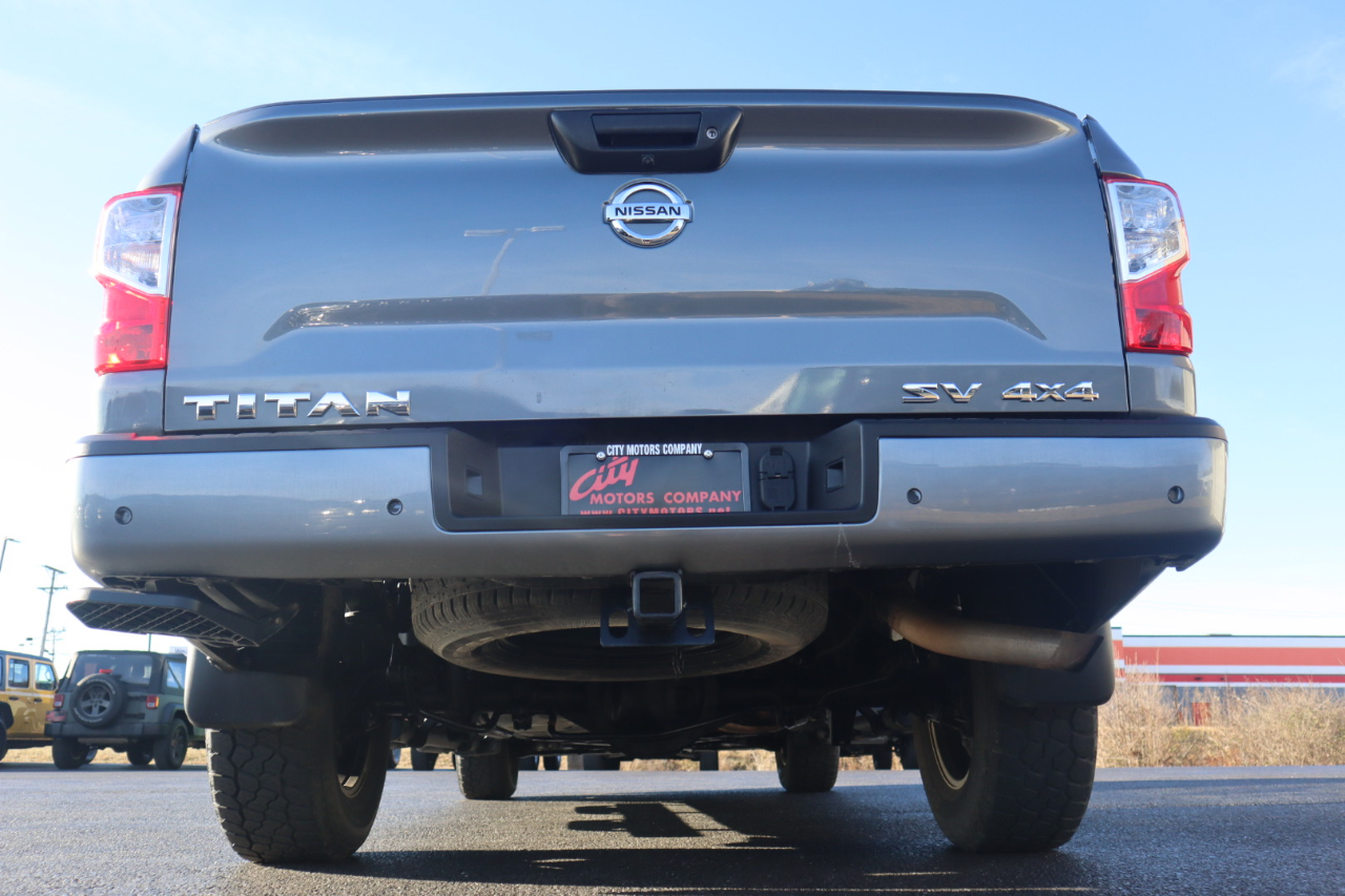 Nissan Titan 4x4 Crew Cab SV 2021