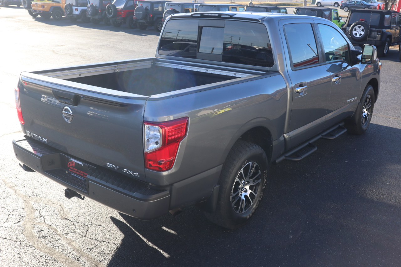 Nissan Titan 4x4 Crew Cab SV 2021