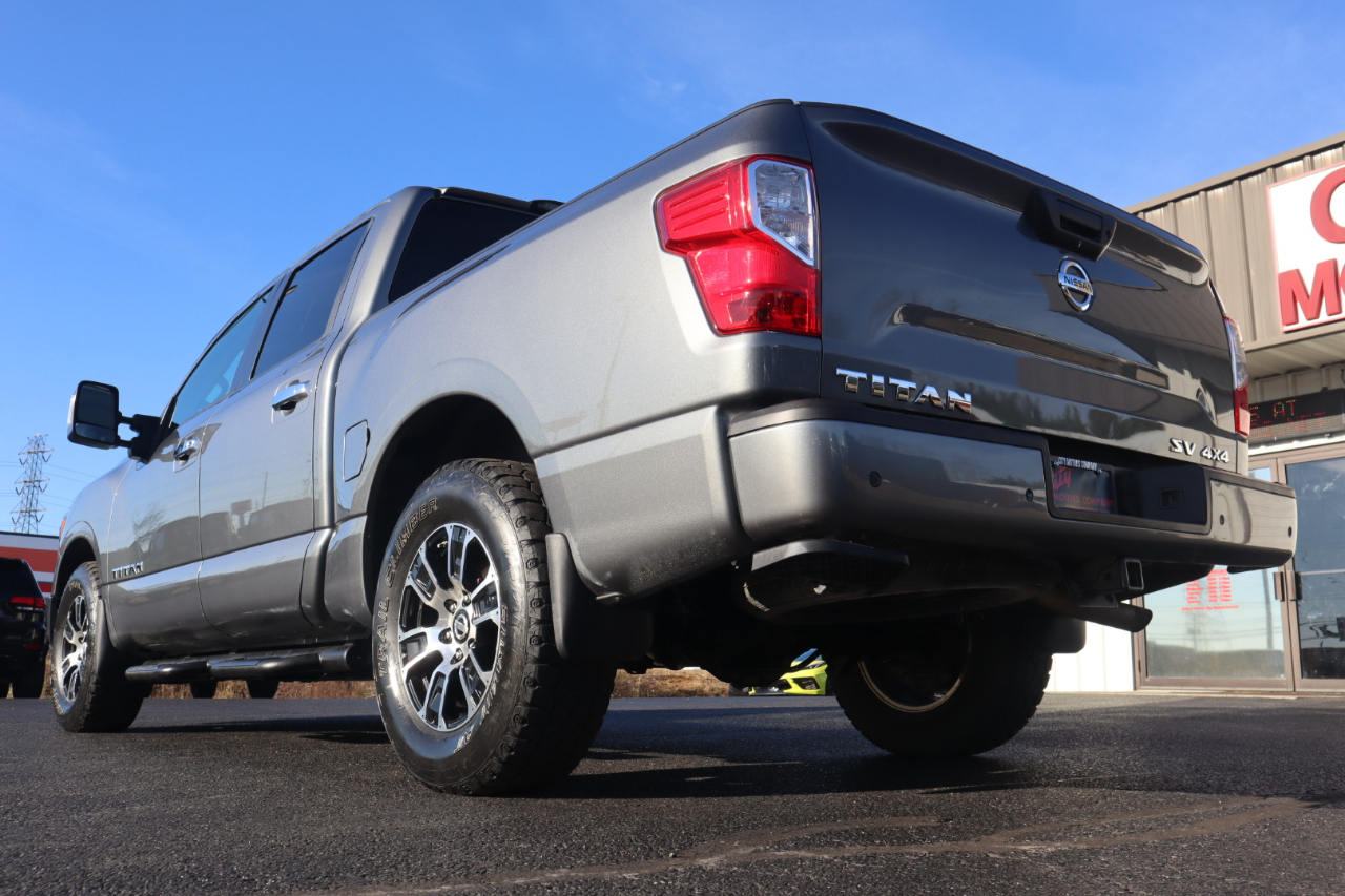 Nissan Titan 4x4 Crew Cab SV 2021