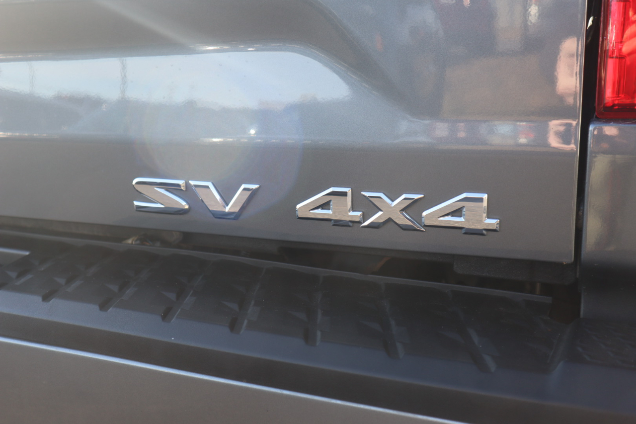 Nissan Titan 4x4 Crew Cab SV 2021