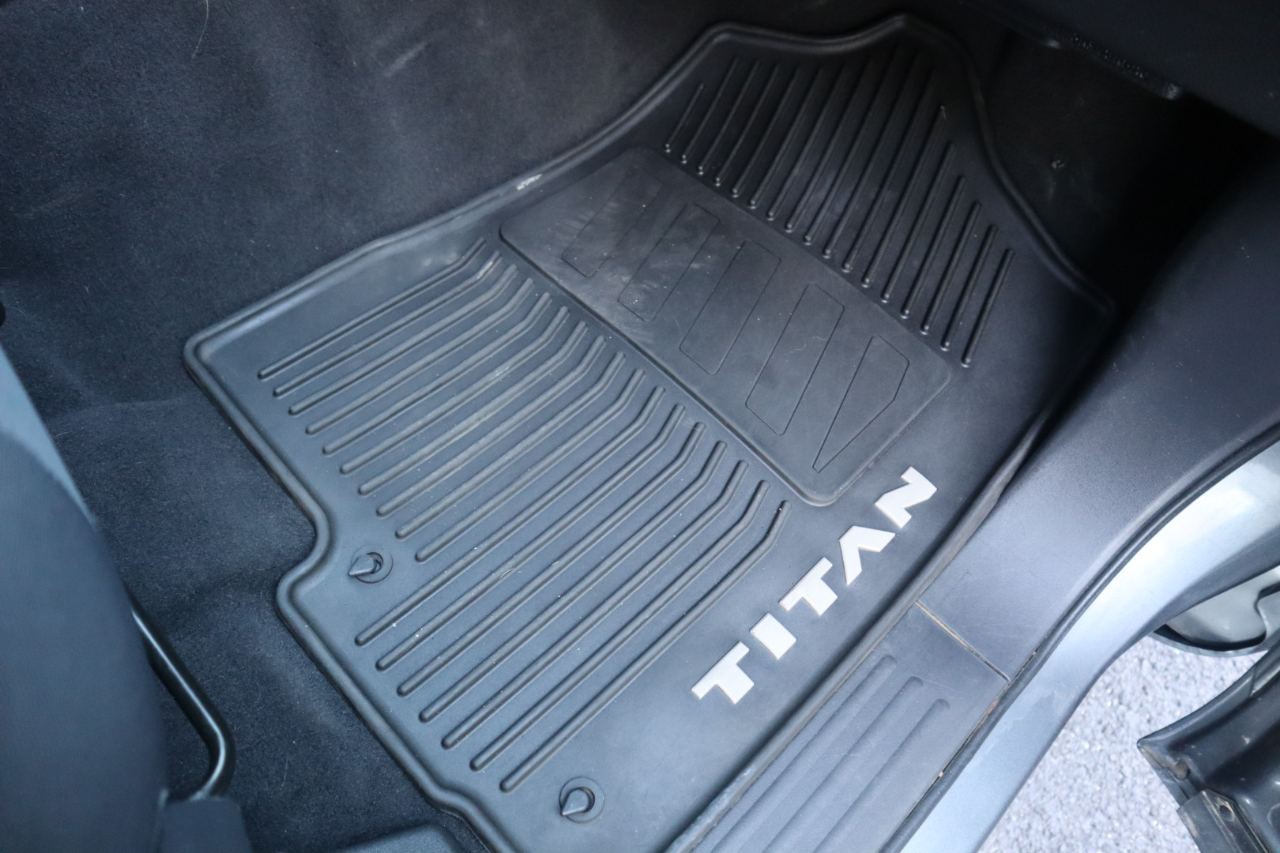 Nissan Titan 4x4 Crew Cab SV 2021