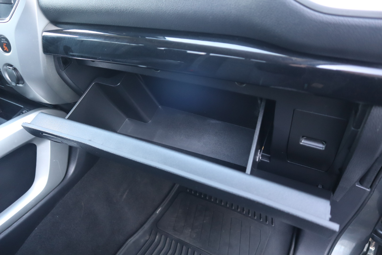 Nissan Titan 4x4 Crew Cab SV 2021