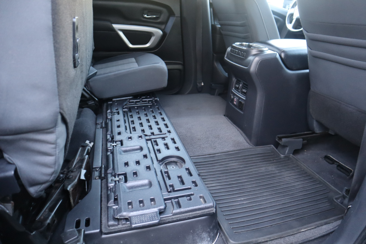 Nissan Titan 4x4 Crew Cab SV 2021