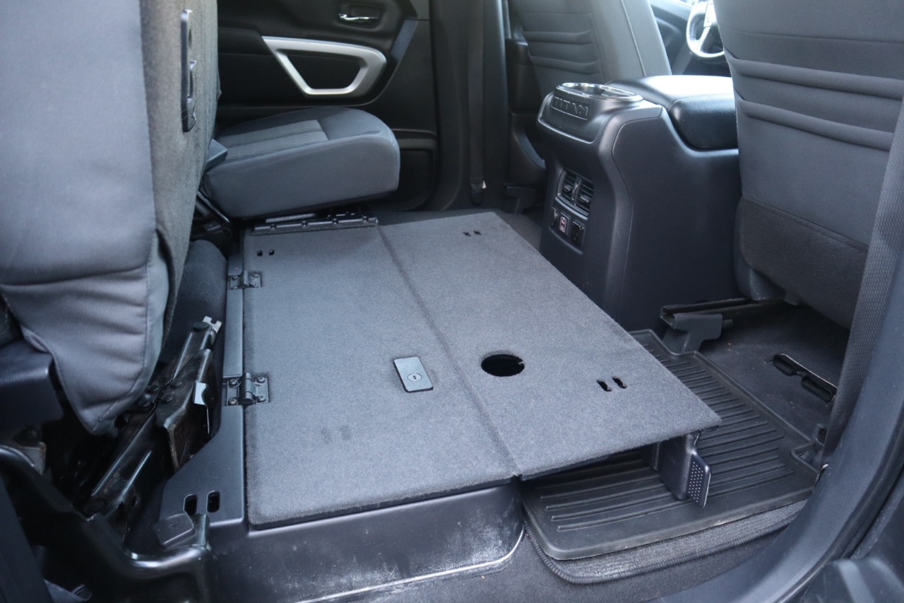 Nissan Titan 4x4 Crew Cab SV 2021