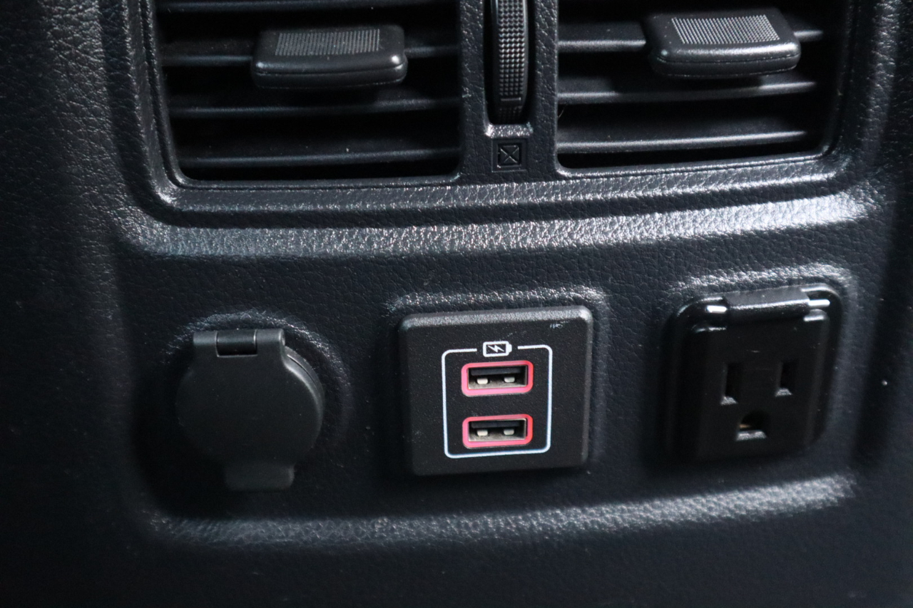 Nissan Titan 4x4 Crew Cab SV 2021