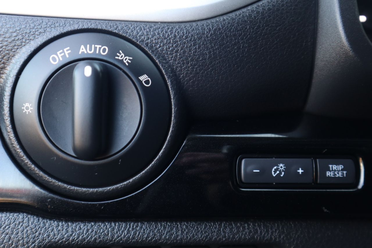 Nissan Titan 4x4 Crew Cab SV 2021