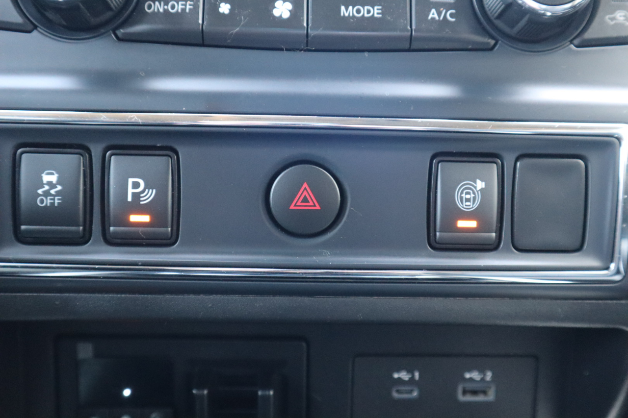 Nissan Titan 4x4 Crew Cab SV 2021