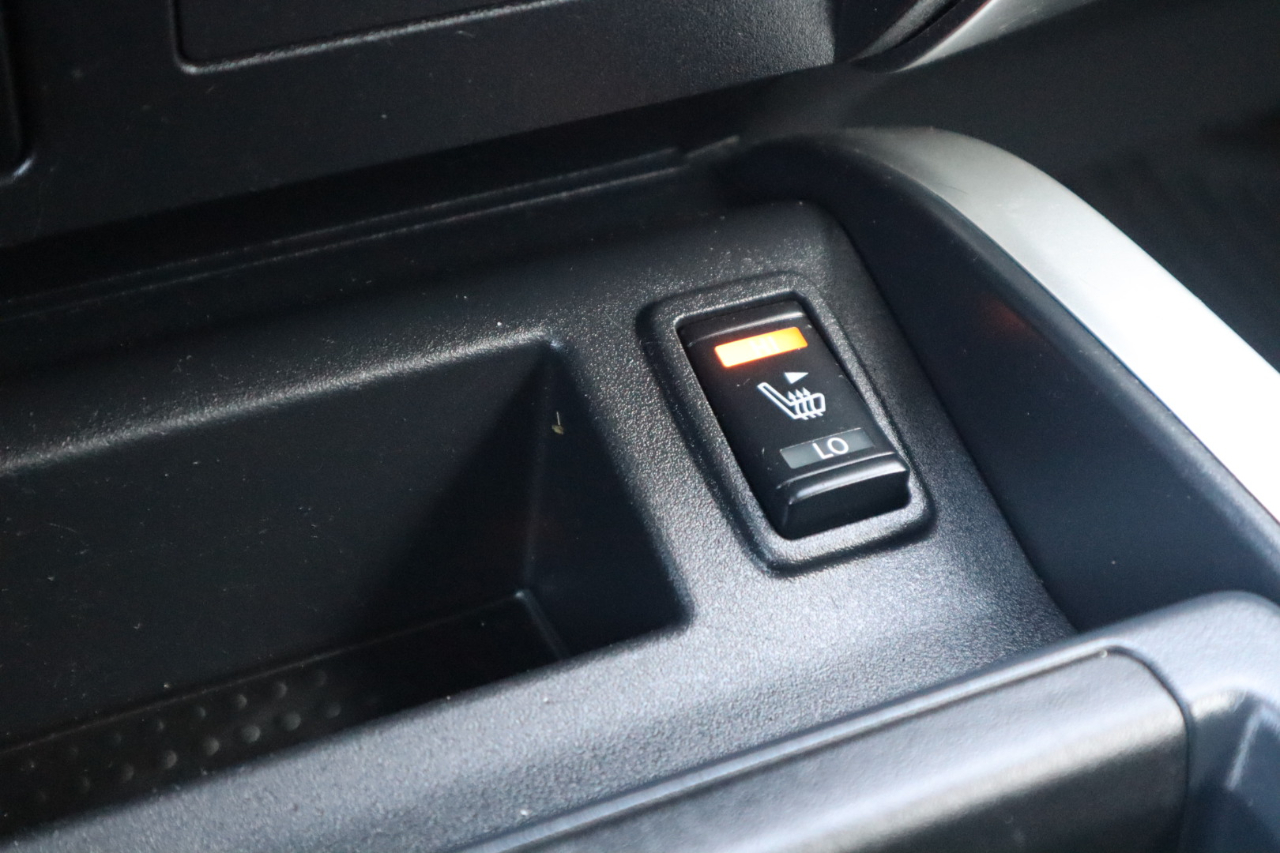 Nissan Titan 4x4 Crew Cab SV 2021