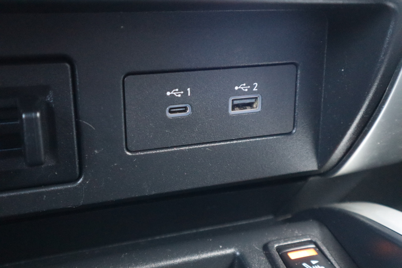 Nissan Titan 4x4 Crew Cab SV 2021