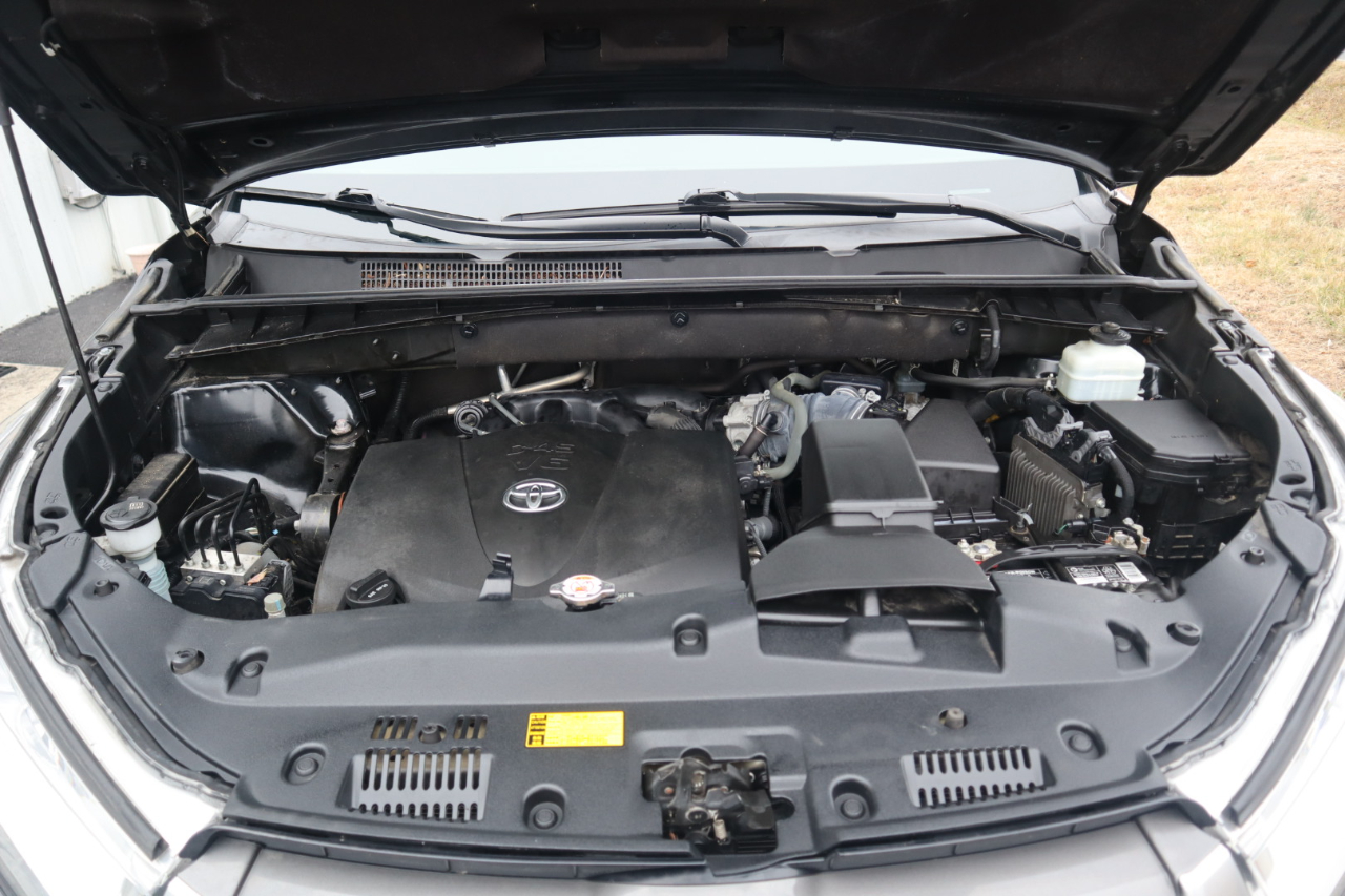 Toyota Highlander  2019