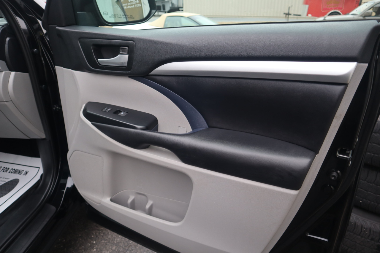 Toyota Highlander  2019