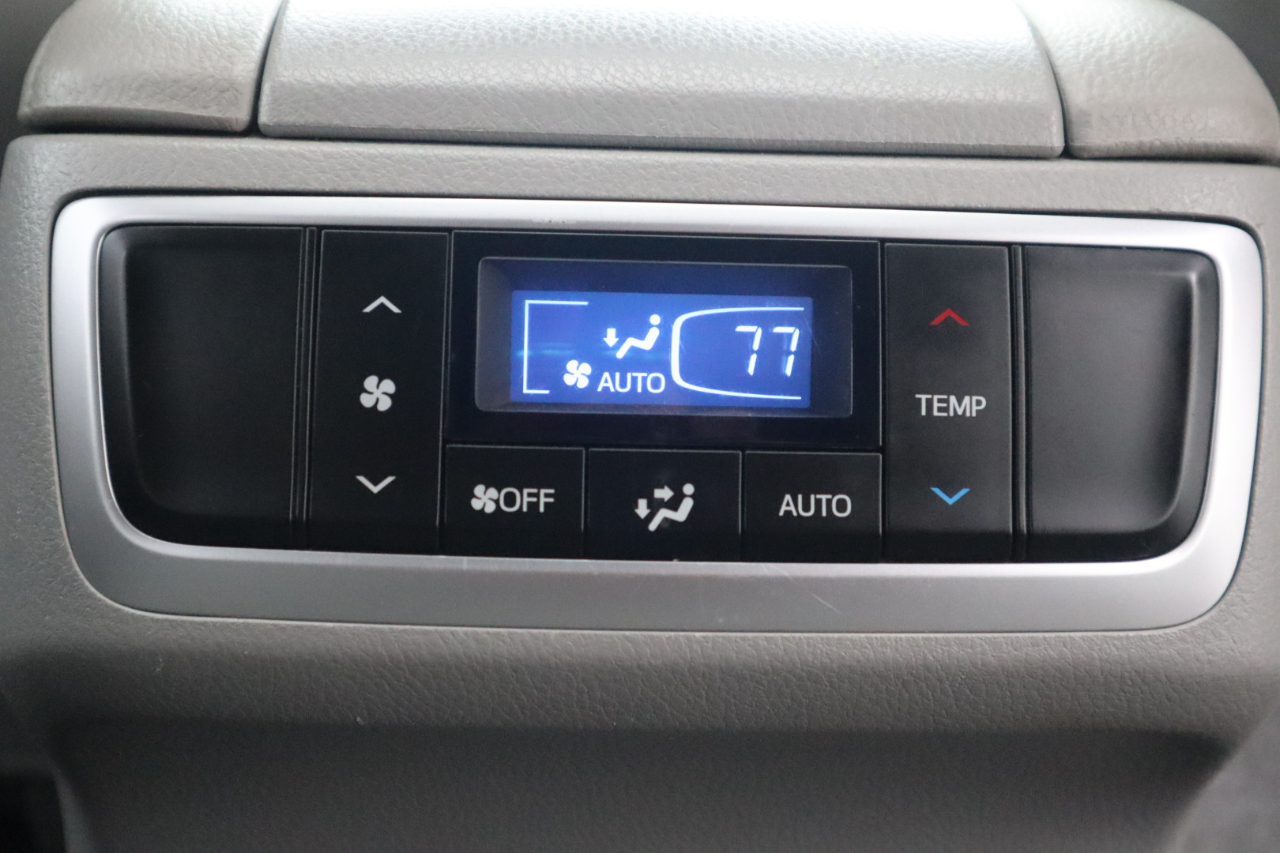 Toyota Highlander  2019