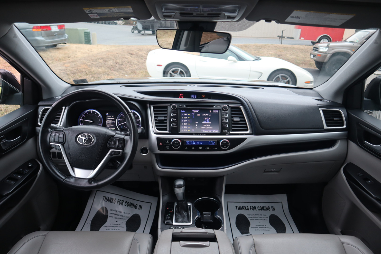 Toyota Highlander  2019