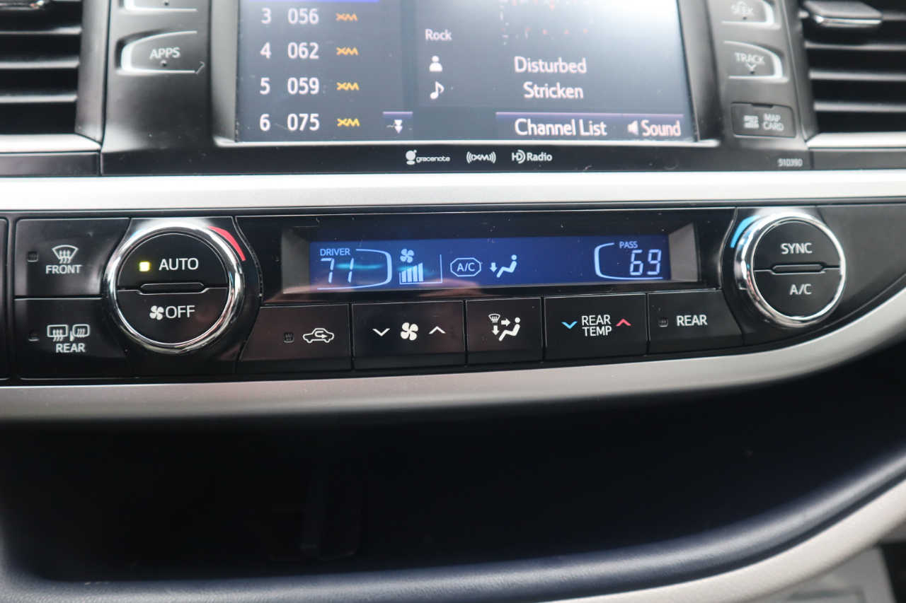 Toyota Highlander  2019