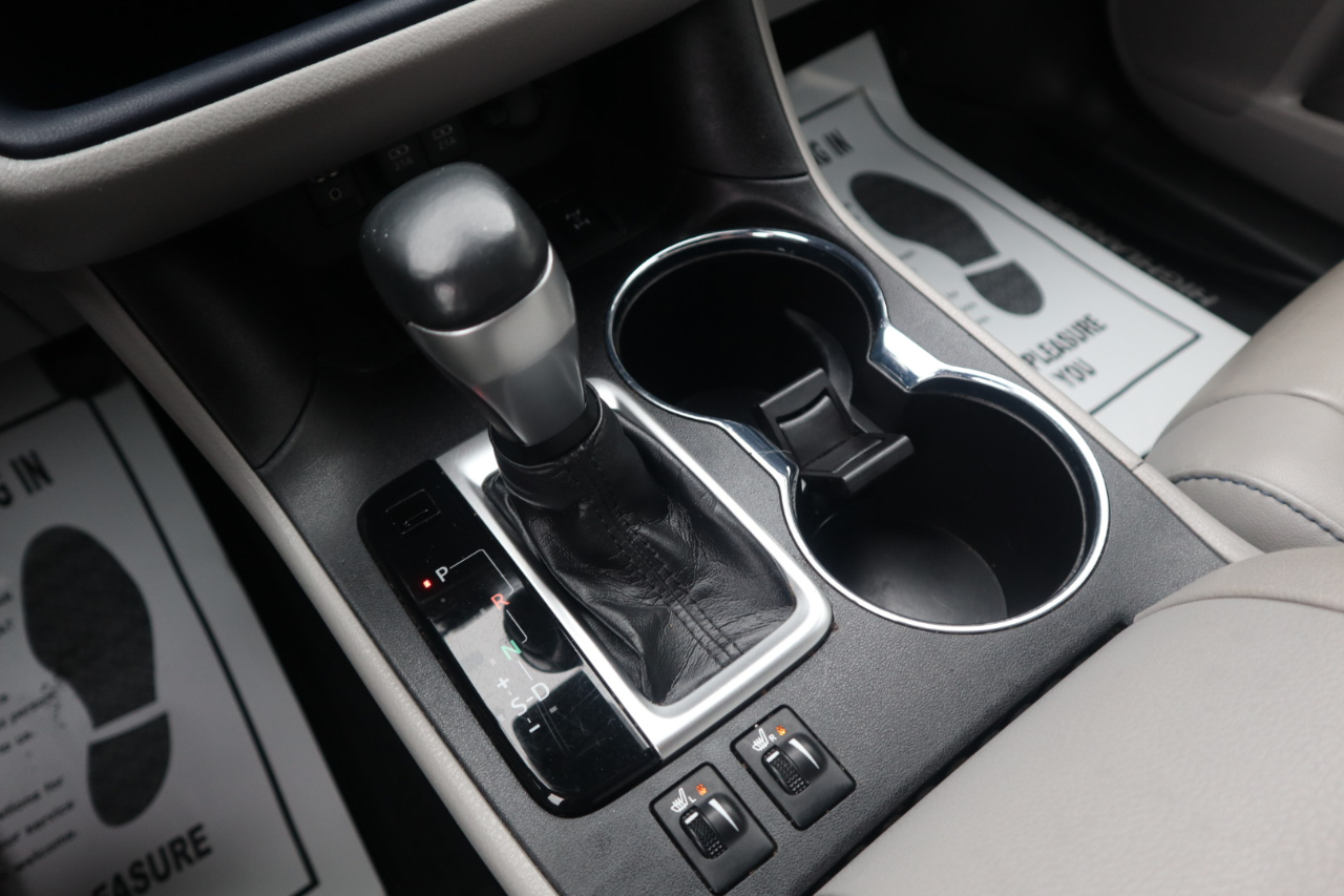 Toyota Highlander  2019