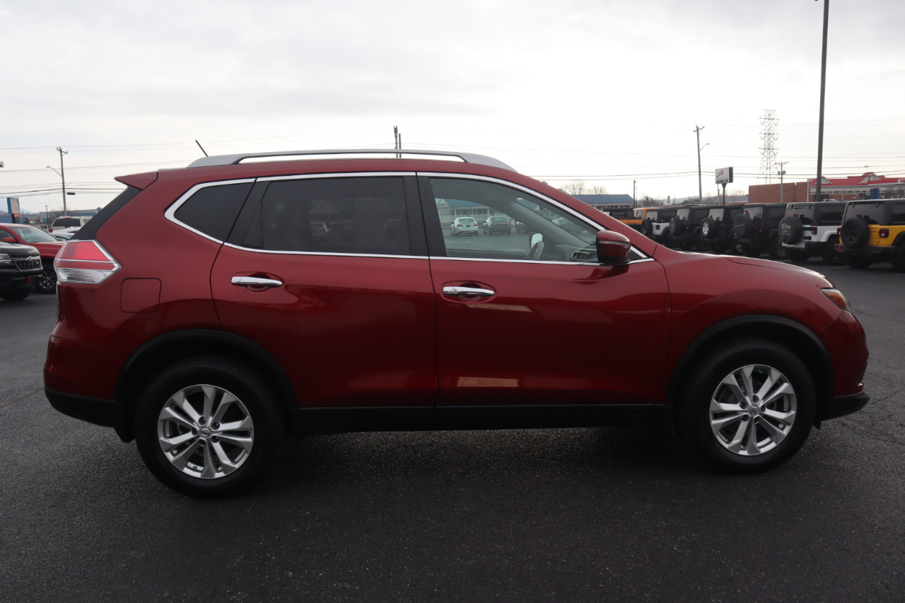 Nissan Rogue AWD 4dr SV 2015