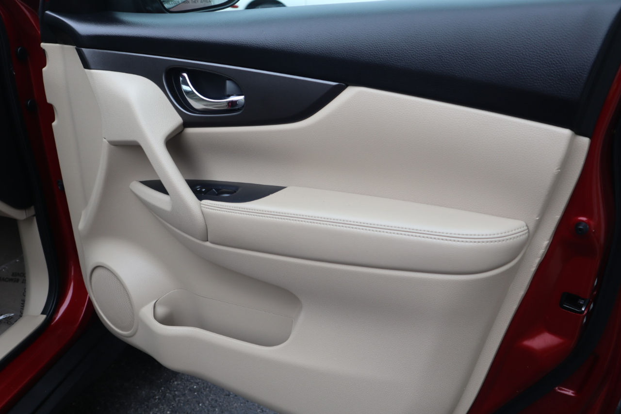 Nissan Rogue AWD 4dr SV 2015