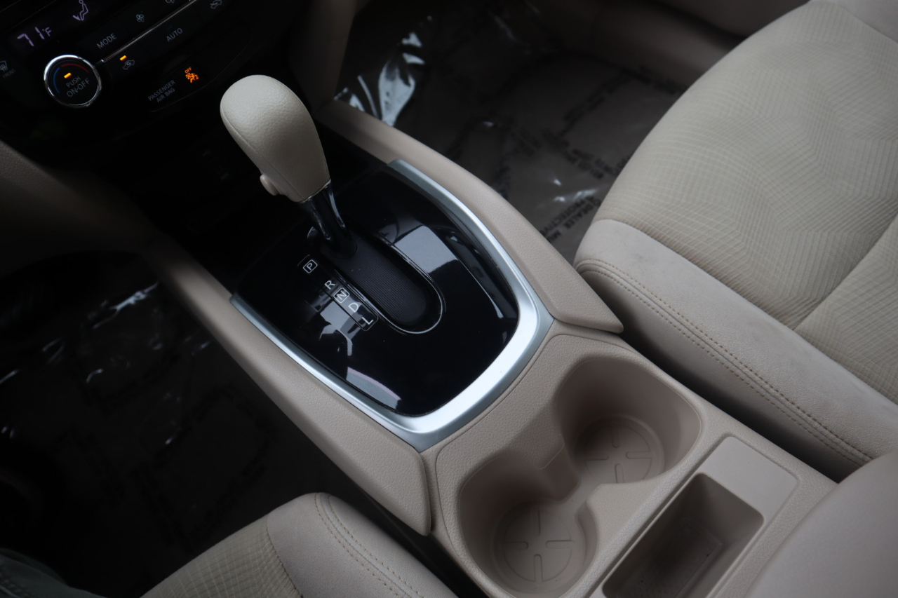 Nissan Rogue AWD 4dr SV 2015