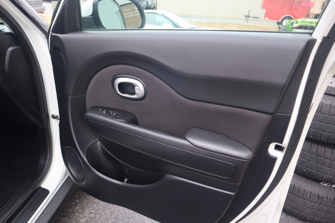 Kia Soul 5dr Wgn Auto + 2016