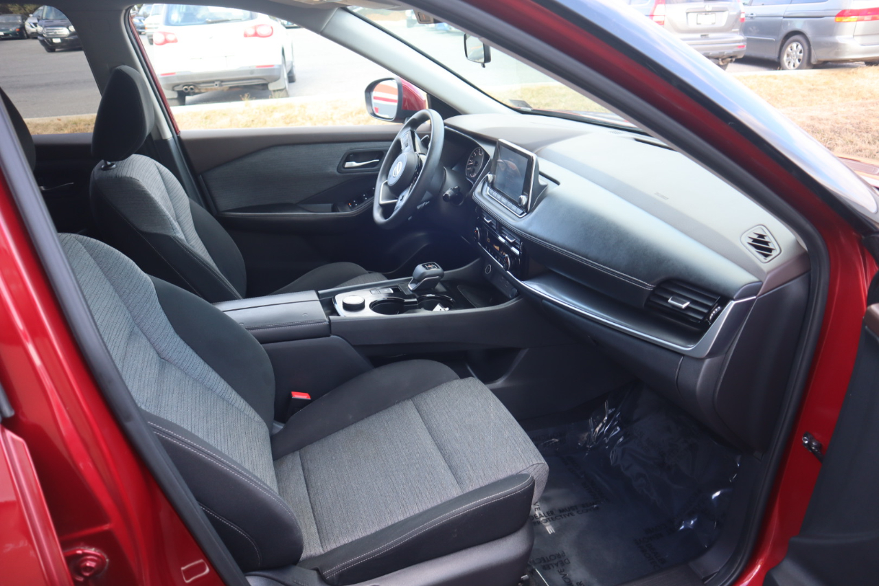 Nissan Rogue AWD SV 2021