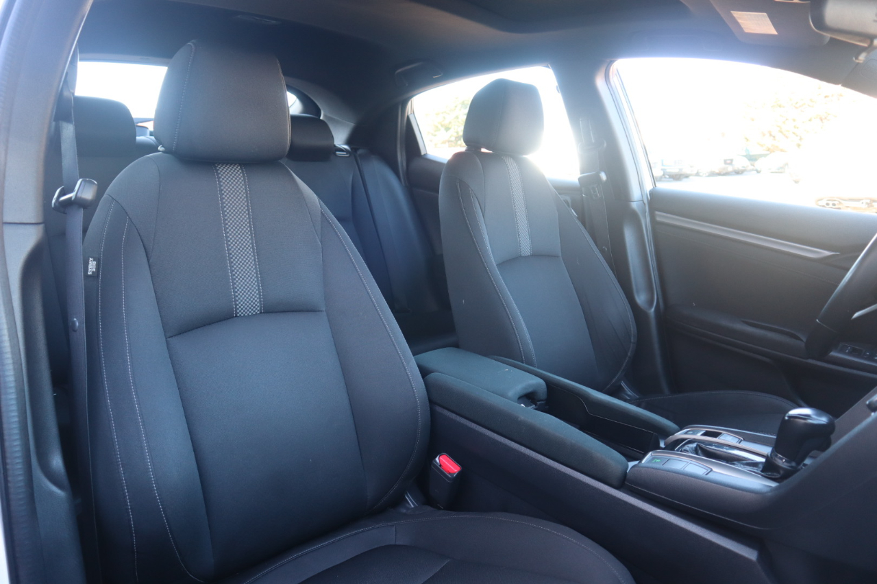 Honda Civic Hatchback EX CVT 2020