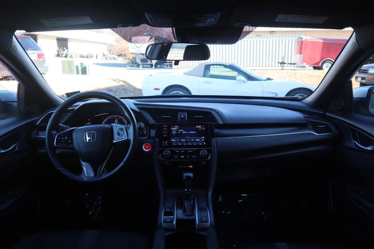 Honda Civic Hatchback EX CVT 2020