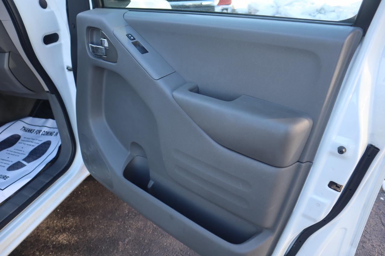 Nissan Frontier Crew Cab 4x4 SV V6 Auto Long Bed *Ltd Avail* 2017