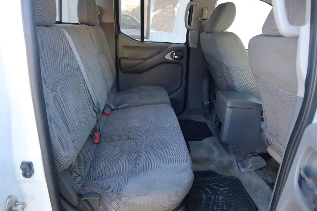 Nissan Frontier Crew Cab 4x4 SV V6 Auto Long Bed *Ltd Avail* 2017