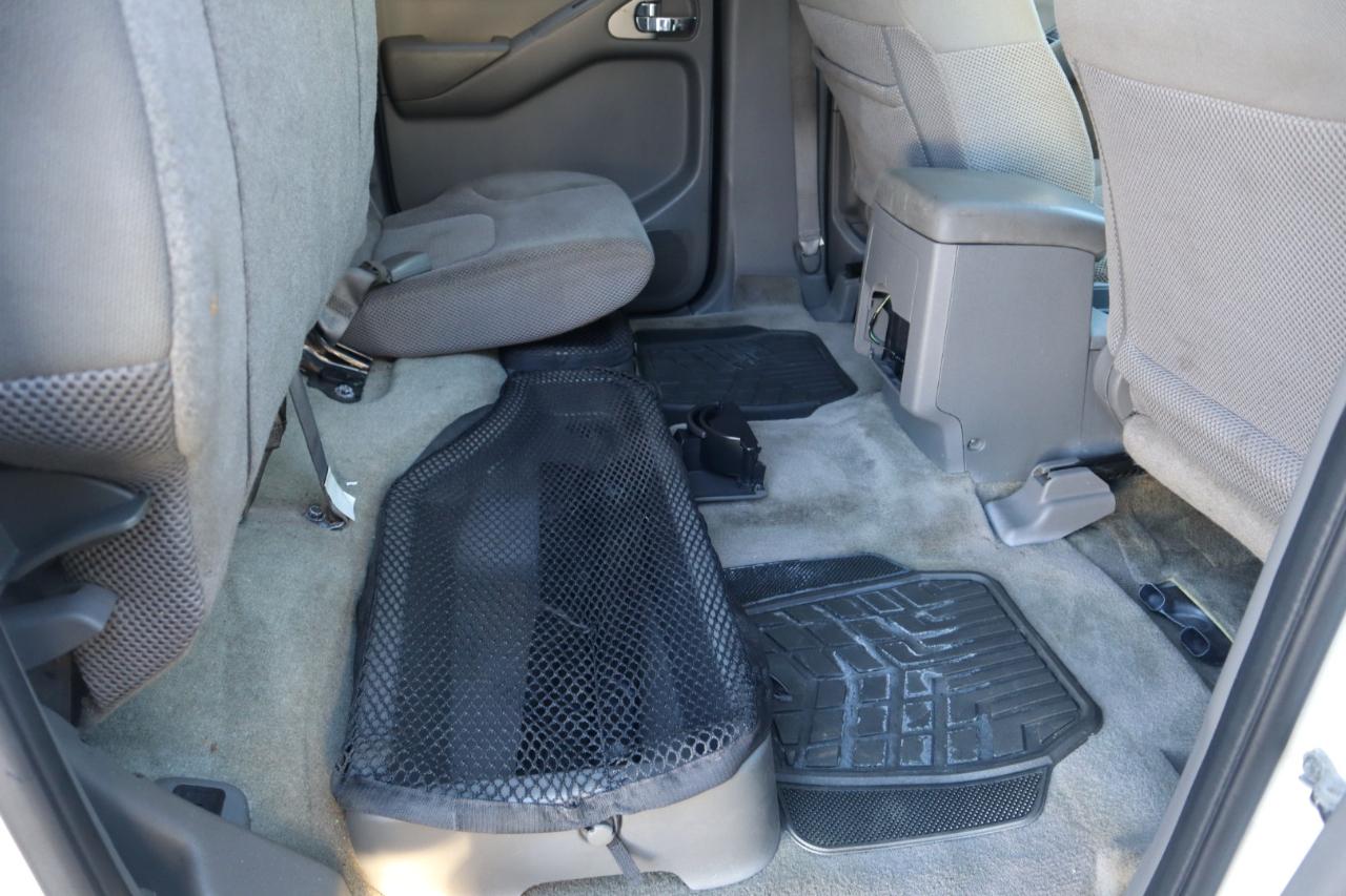 Nissan Frontier Crew Cab 4x4 SV V6 Auto Long Bed *Ltd Avail* 2017