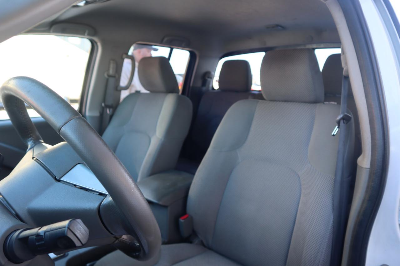 Nissan Frontier Crew Cab 4x4 SV V6 Auto Long Bed *Ltd Avail* 2017