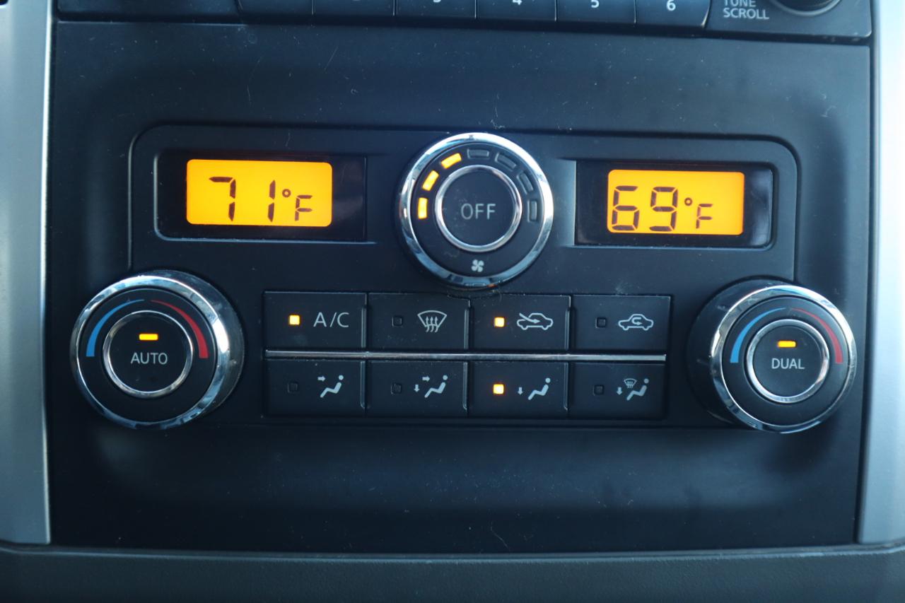 Nissan Frontier Crew Cab 4x4 SV V6 Auto Long Bed *Ltd Avail* 2017