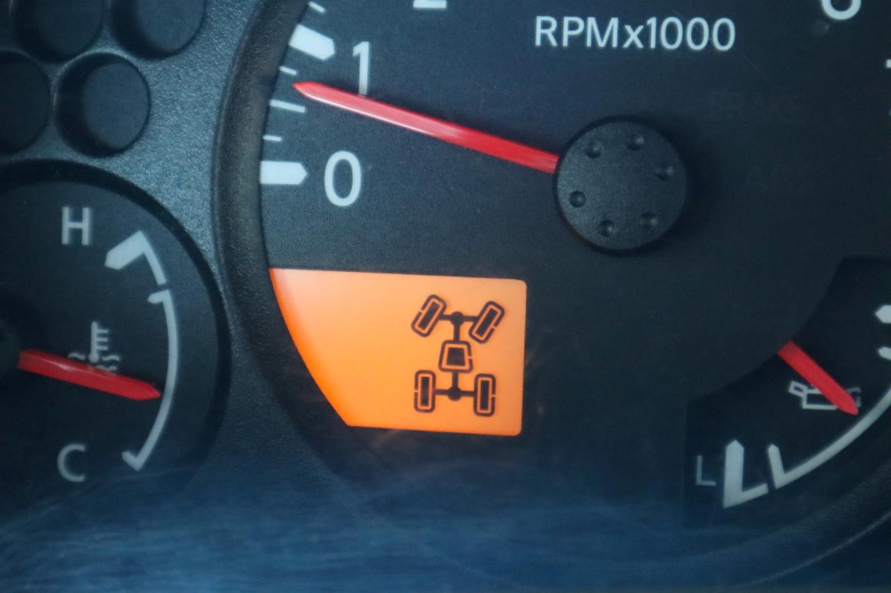 Nissan Frontier Crew Cab 4x4 SV V6 Auto Long Bed *Ltd Avail* 2017