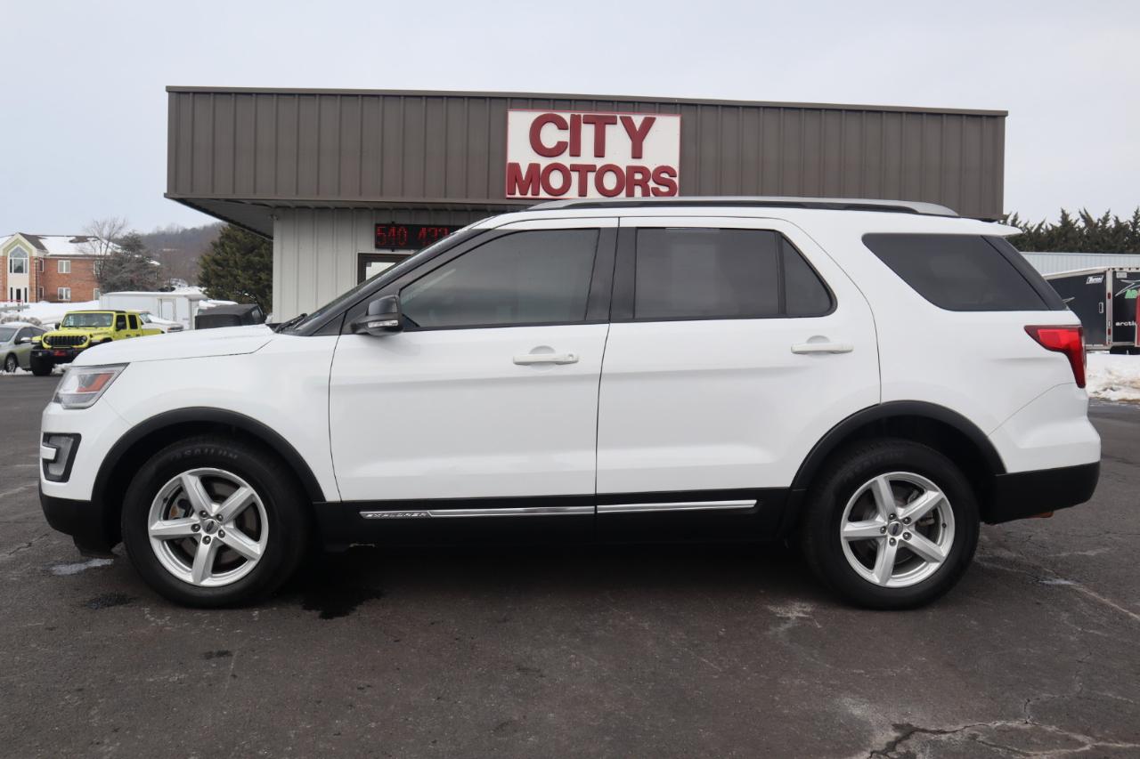 Ford Explorer XLT 4WD 2017