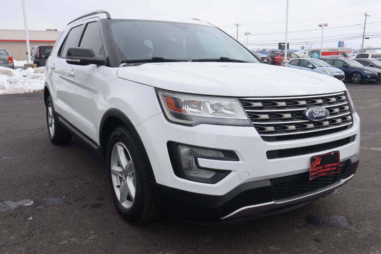 Ford Explorer XLT 4WD 2017