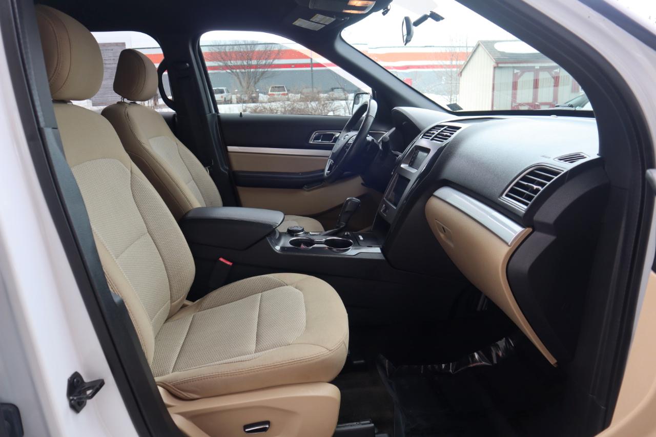 Ford Explorer XLT 4WD 2017