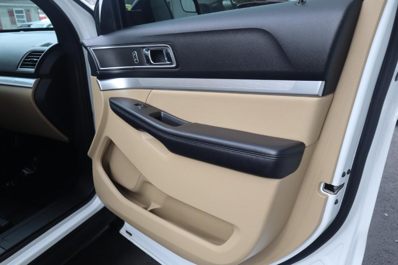 Ford Explorer XLT 4WD 2017