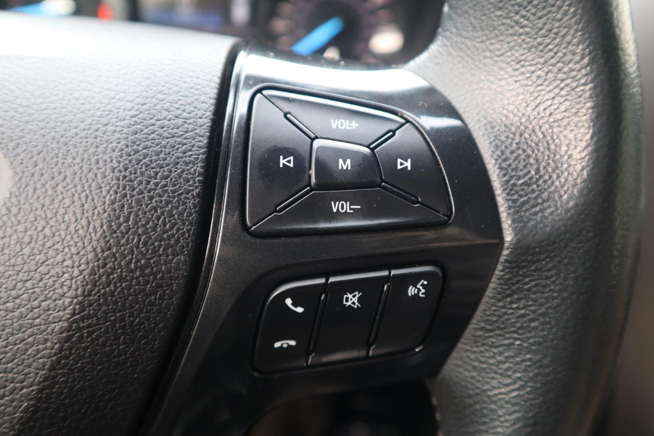 Ford Explorer XLT 4WD 2017