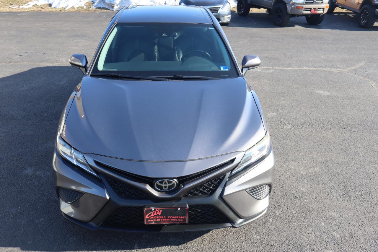 Toyota Camry SE Auto (Natl) 2019