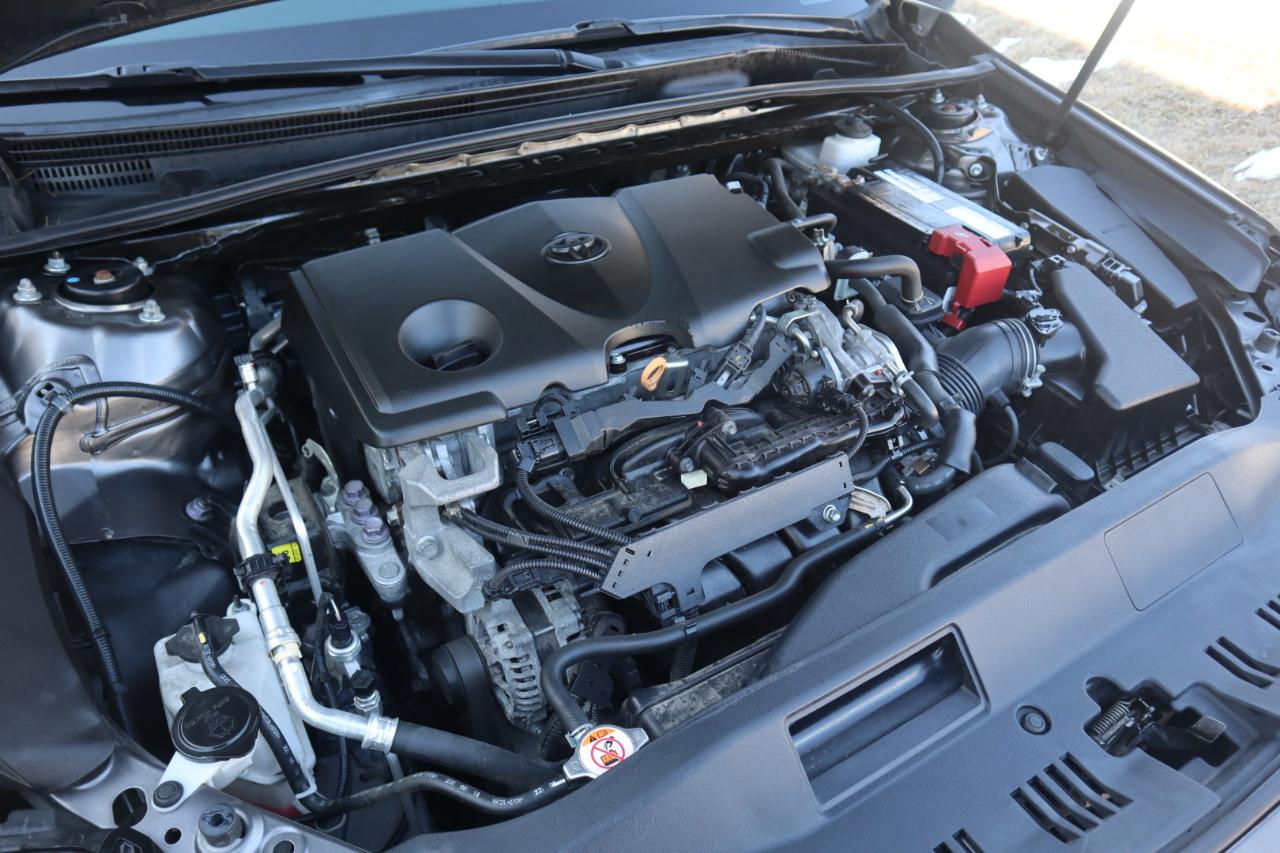 Toyota Camry SE Auto (Natl) 2019