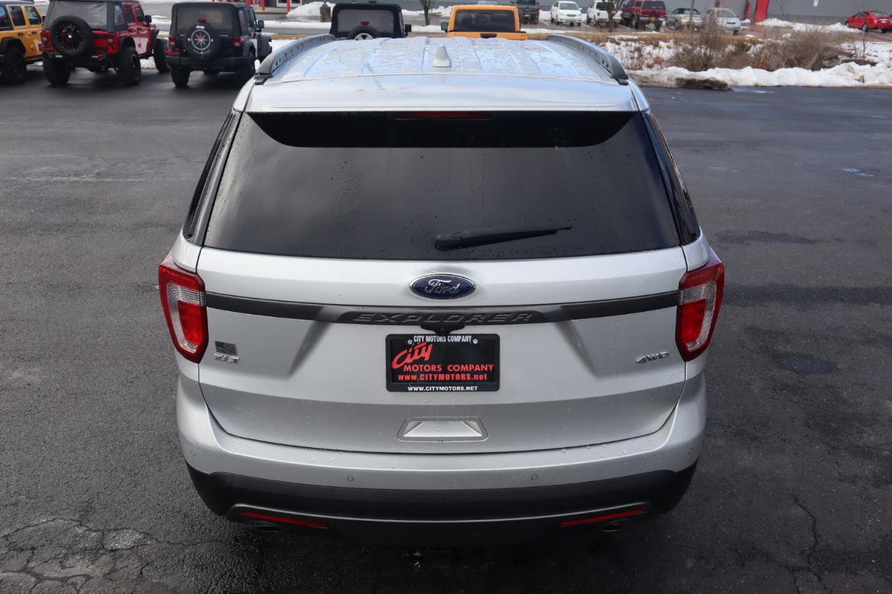 Ford Explorer XLT 4WD 2017