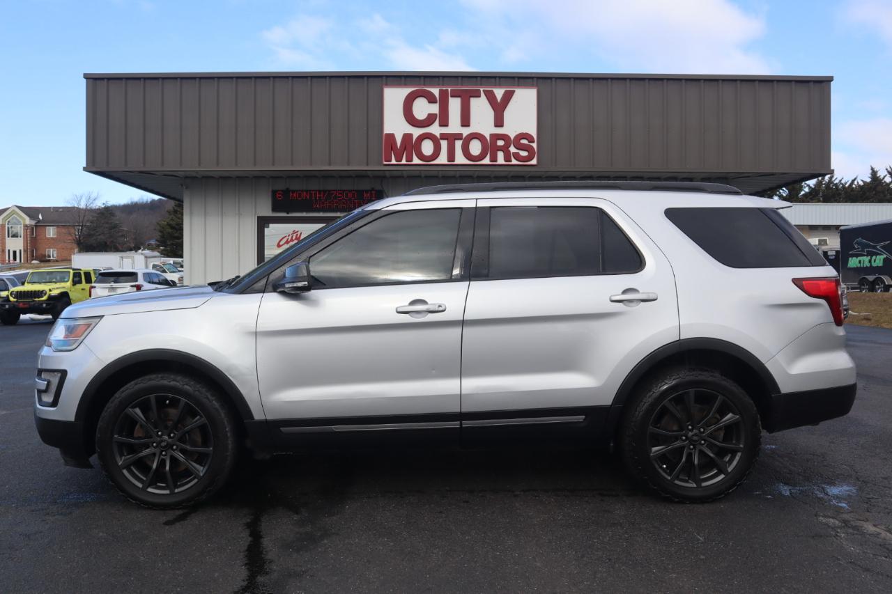 Ford Explorer XLT 4WD 2017
